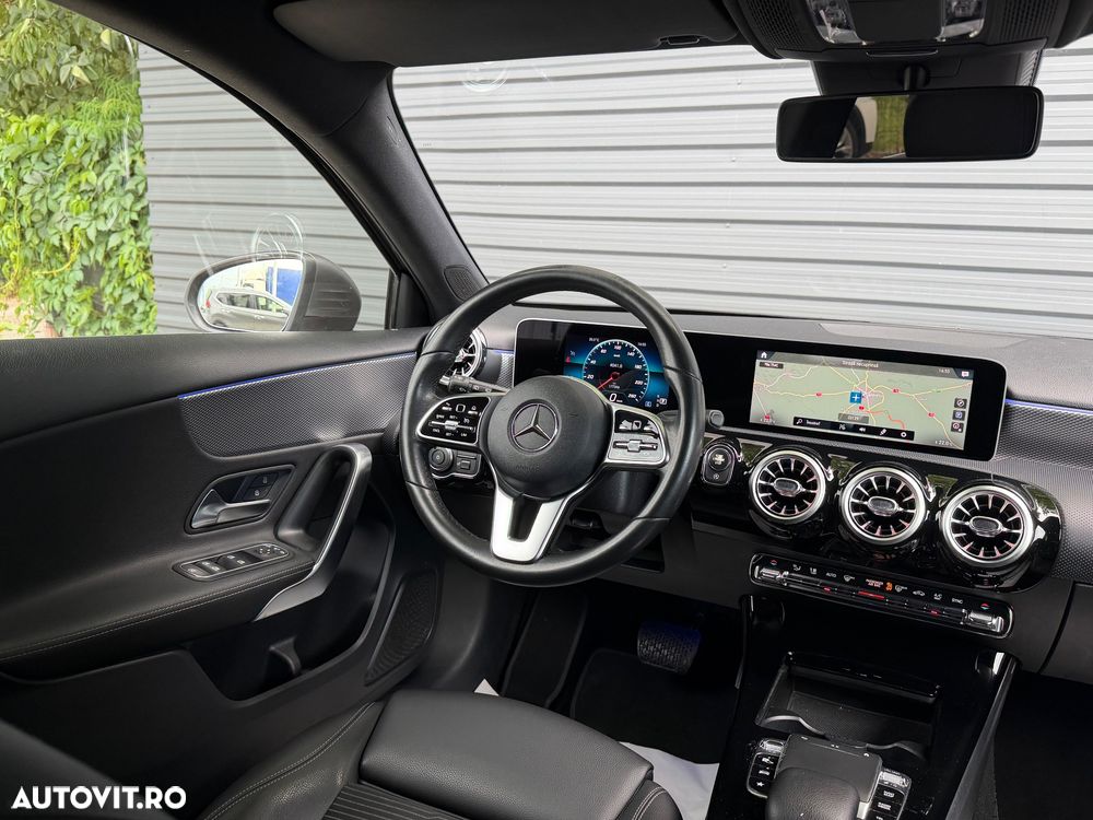 Mercedes-Benz A 180 d 7G-DCT Progressive - 9
