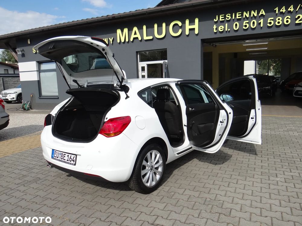 Opel Astra - 19