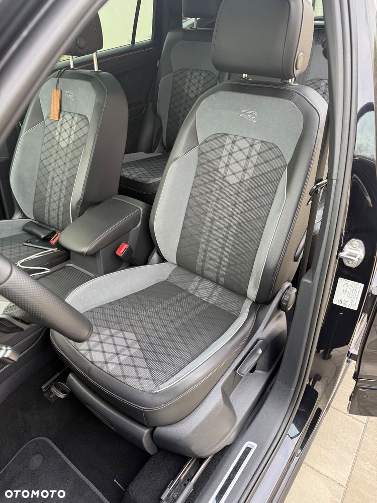 Volkswagen Tiguan Allspace 2.0 TSI 4Mot R-Line DSG - 19