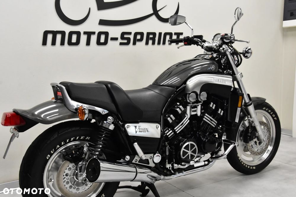 Yamaha V-MAX - 11