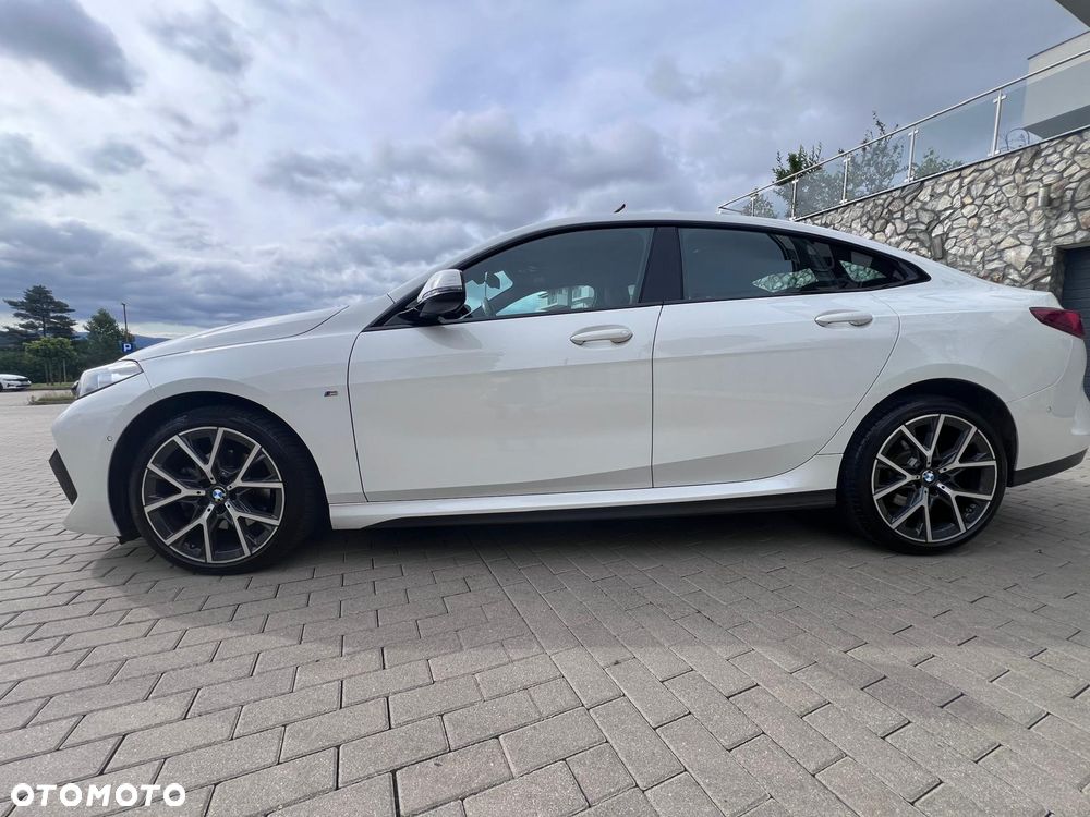 BMW Seria 2 218i M Sport - 5