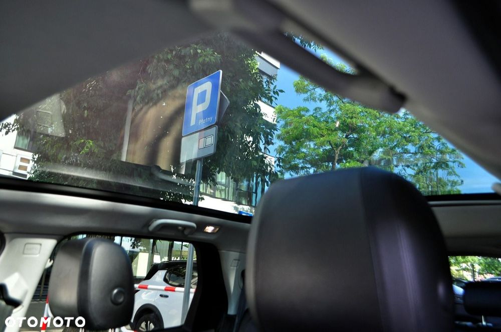 Land Rover Discovery Sport - 17