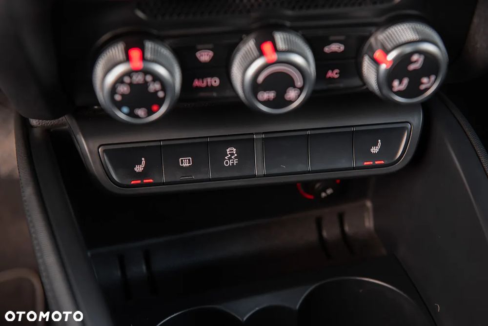 Audi A1 1.4 TFSI S tronic S line Sportpaket - 25