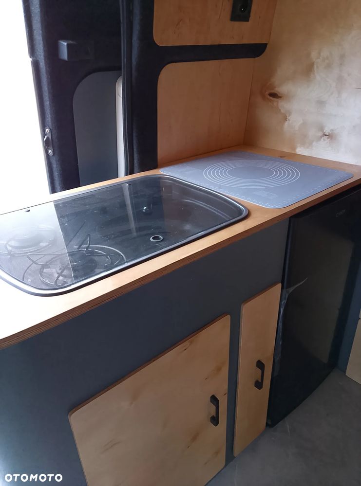 Ford Transit - 13