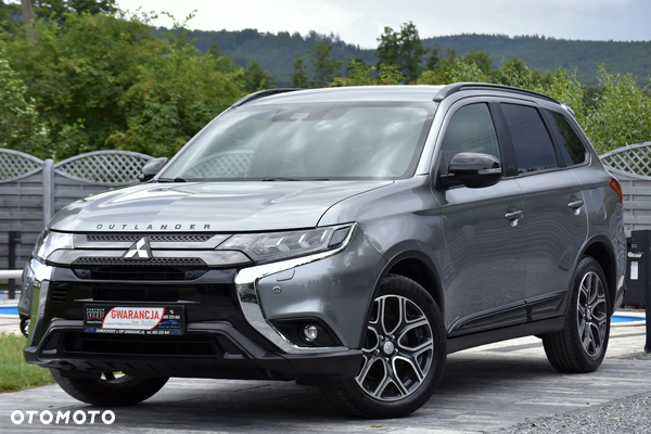 Mitsubishi Outlander 2.0 4WD CVT Diamant Edition+