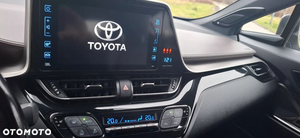 Toyota C-HR 1.2 T Premium - 32