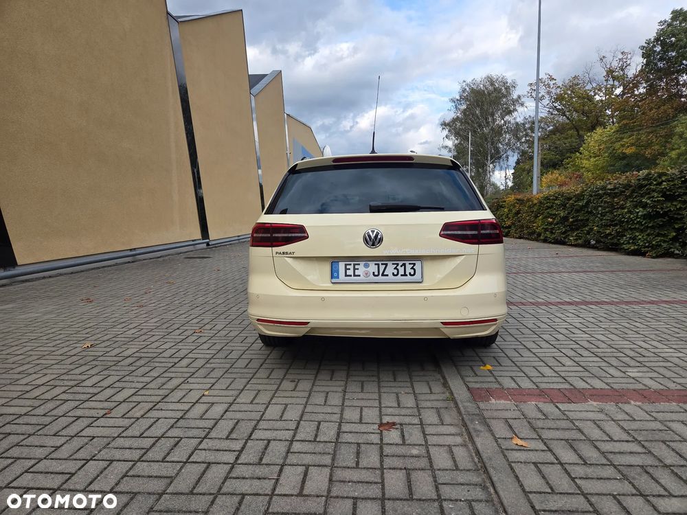 Volkswagen Passat - 6