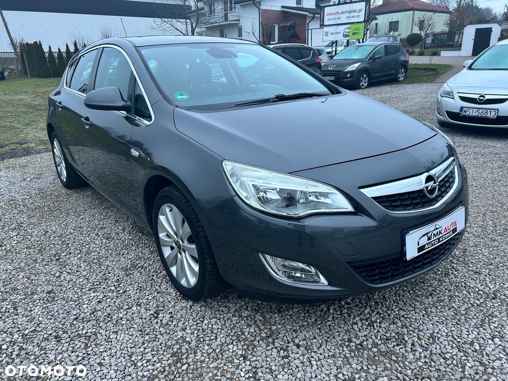 Opel Astra 1.4 Turbo Cosmo - 3