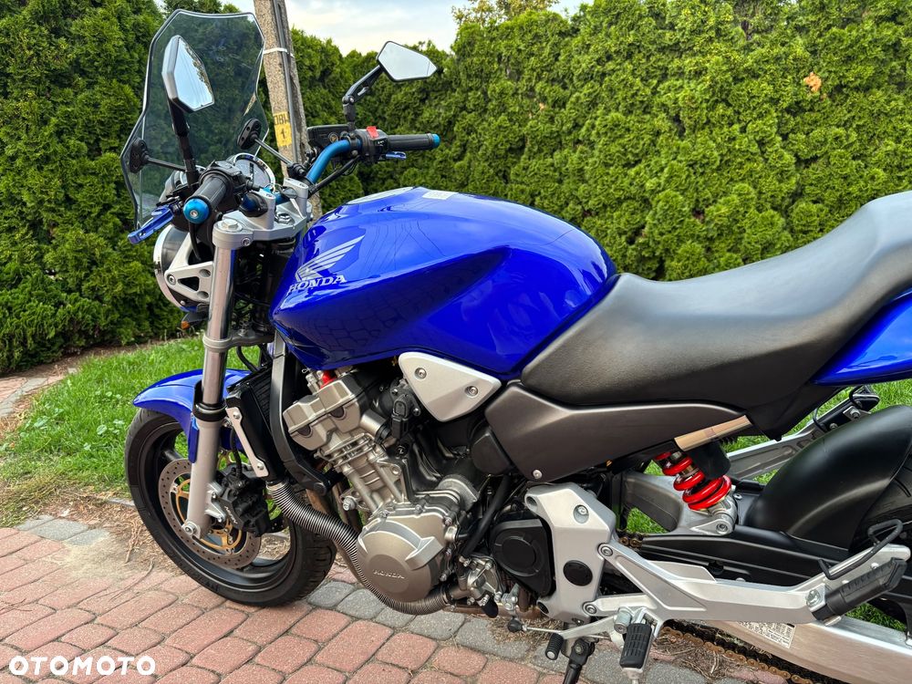 Honda Hornet - 24