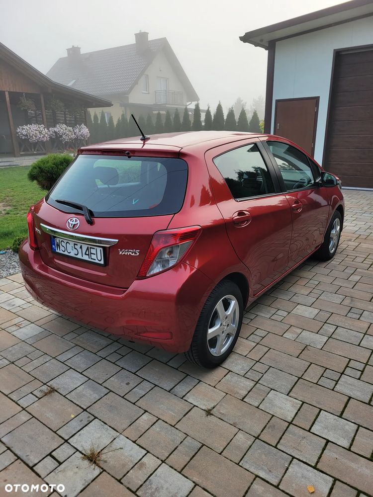 Toyota Yaris - 8