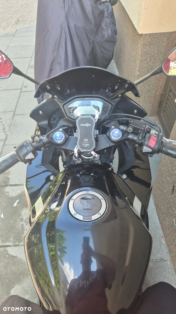 Honda CBR - 6