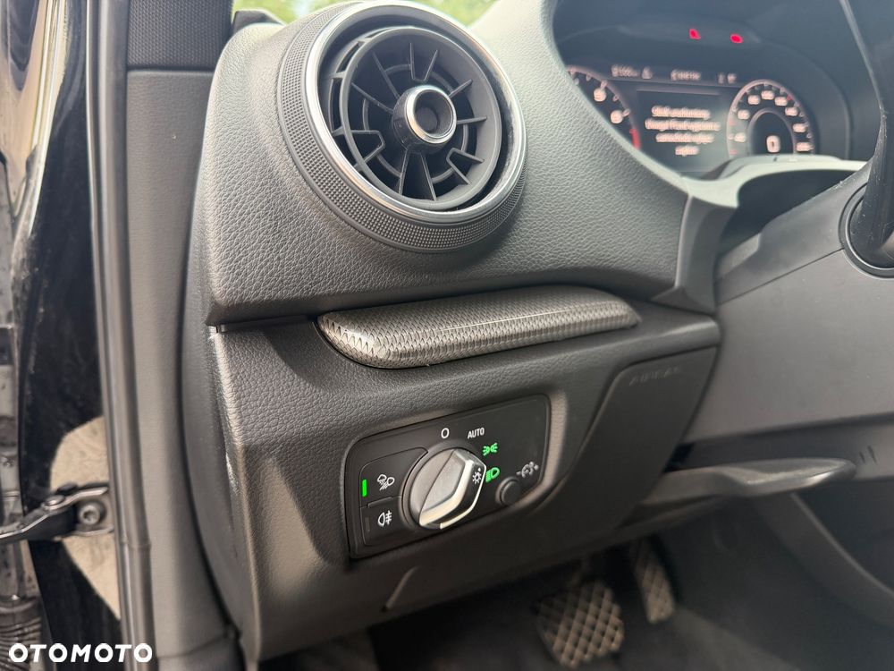 Audi A3 Limousine 35 TFSI Sport S tronic - 25