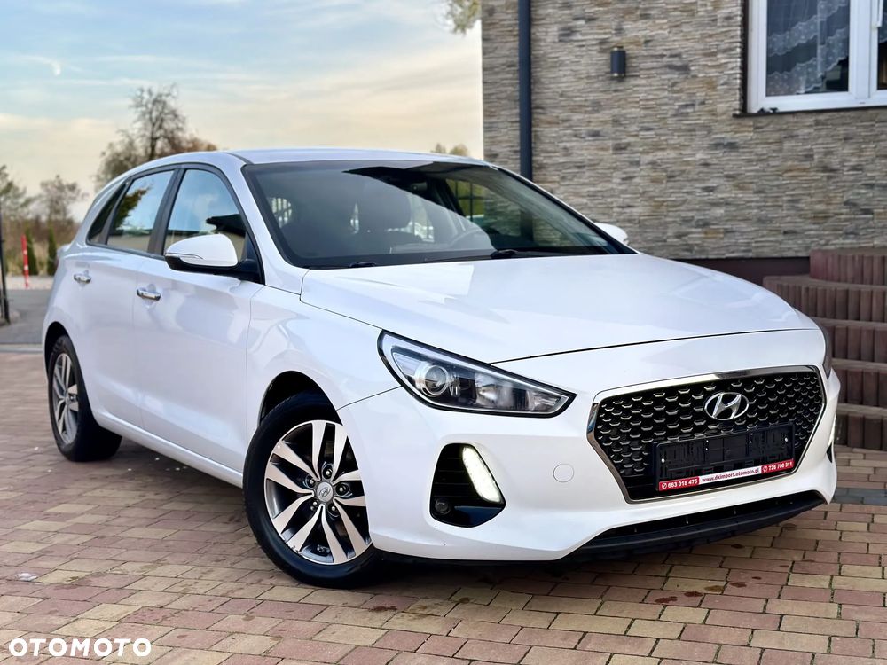 Hyundai i30 1.6 CRDI DCT Style - 1