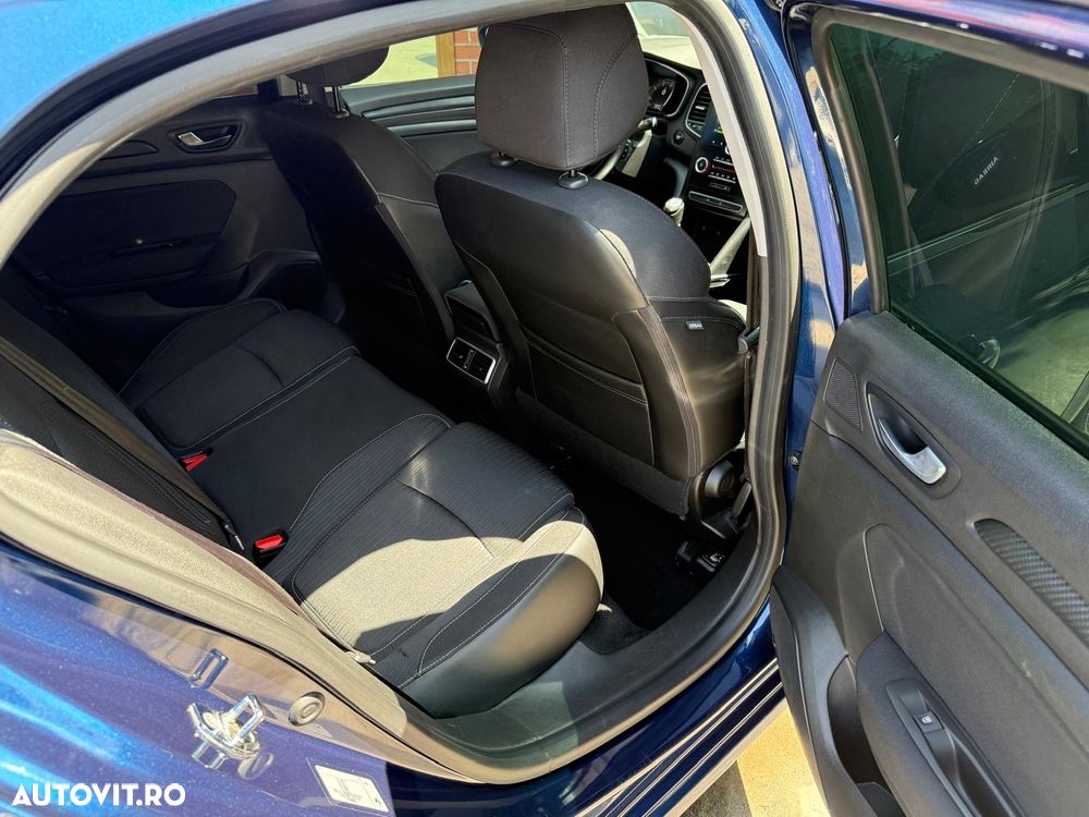 Renault Megane ENERGY TCe 100 LIMITED - 20