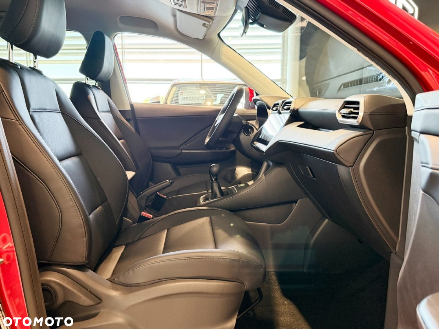 MG ZS - 19