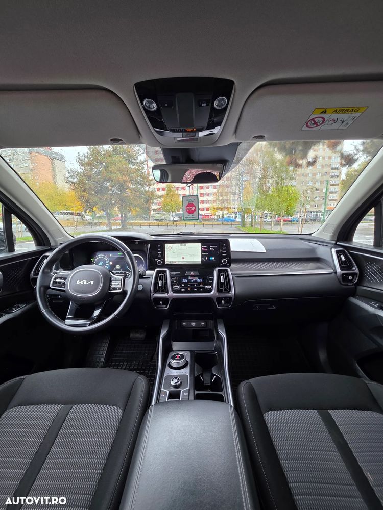 Kia Sorento 1.6 T-GDI HEV 6AT 4x2 7P Activ - 11