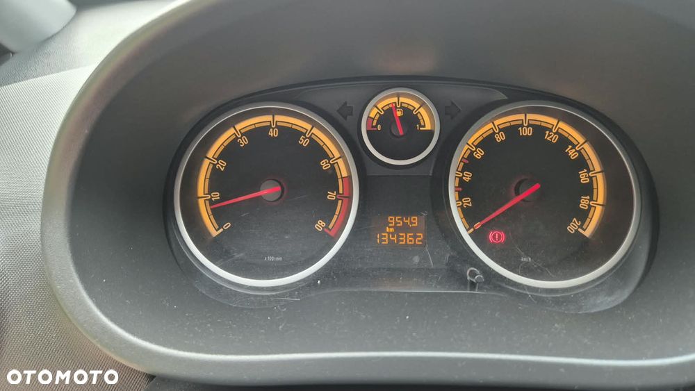 Opel Corsa 1.2 16V Essentia - 13