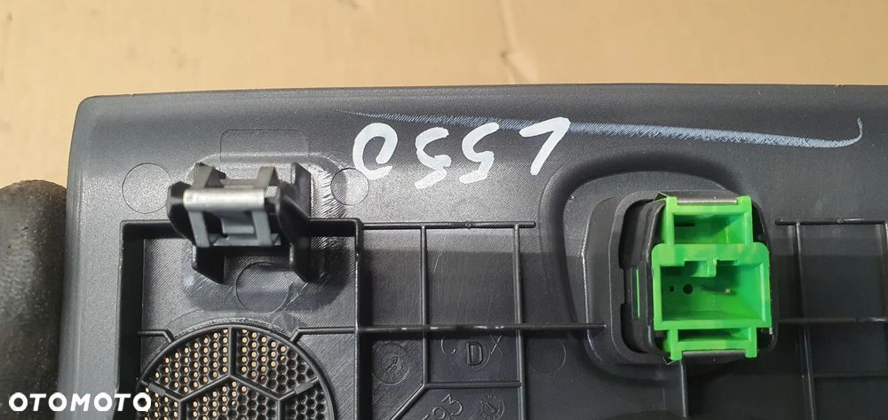 Osłona kratka deski konsoli nawiewu czujnik Land Rover Discovery Sport L550 FK72-04454-AD - 6