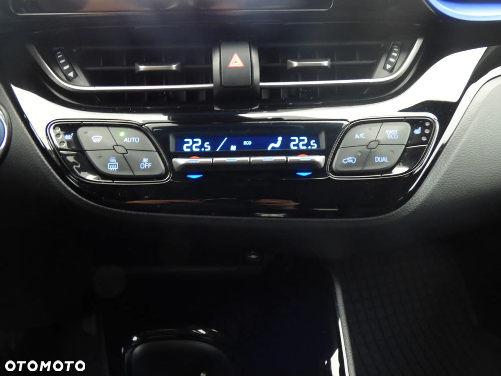 Toyota C-HR Style Selection - 19