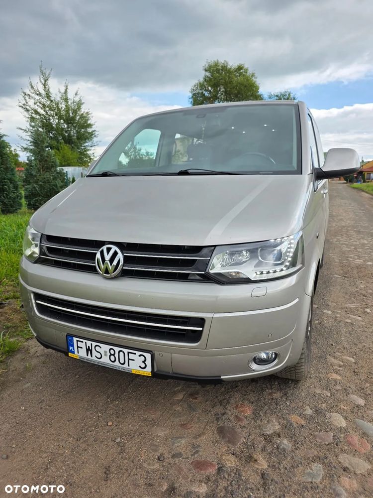 Volkswagen Multivan - 21