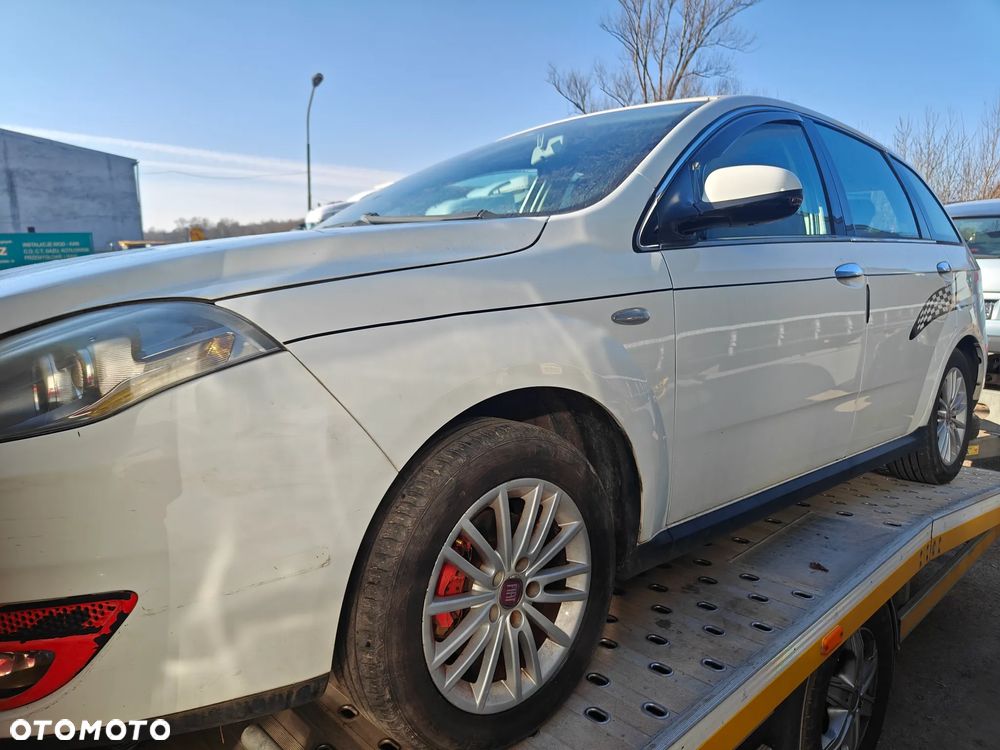 Fiat Croma 1.9 JTD Dynamic - 4