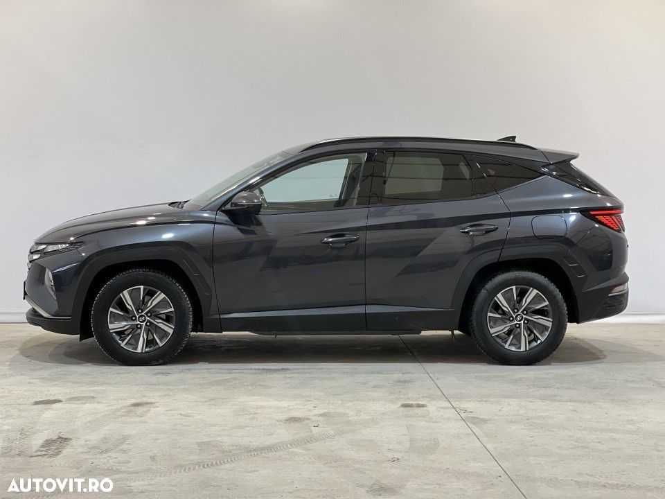 Hyundai Tucson - 2