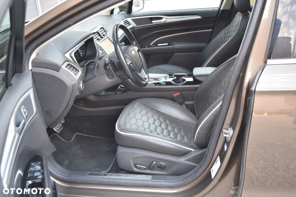 Ford Mondeo Vignale 2.0 TDCi 4WD PowerShift - 19