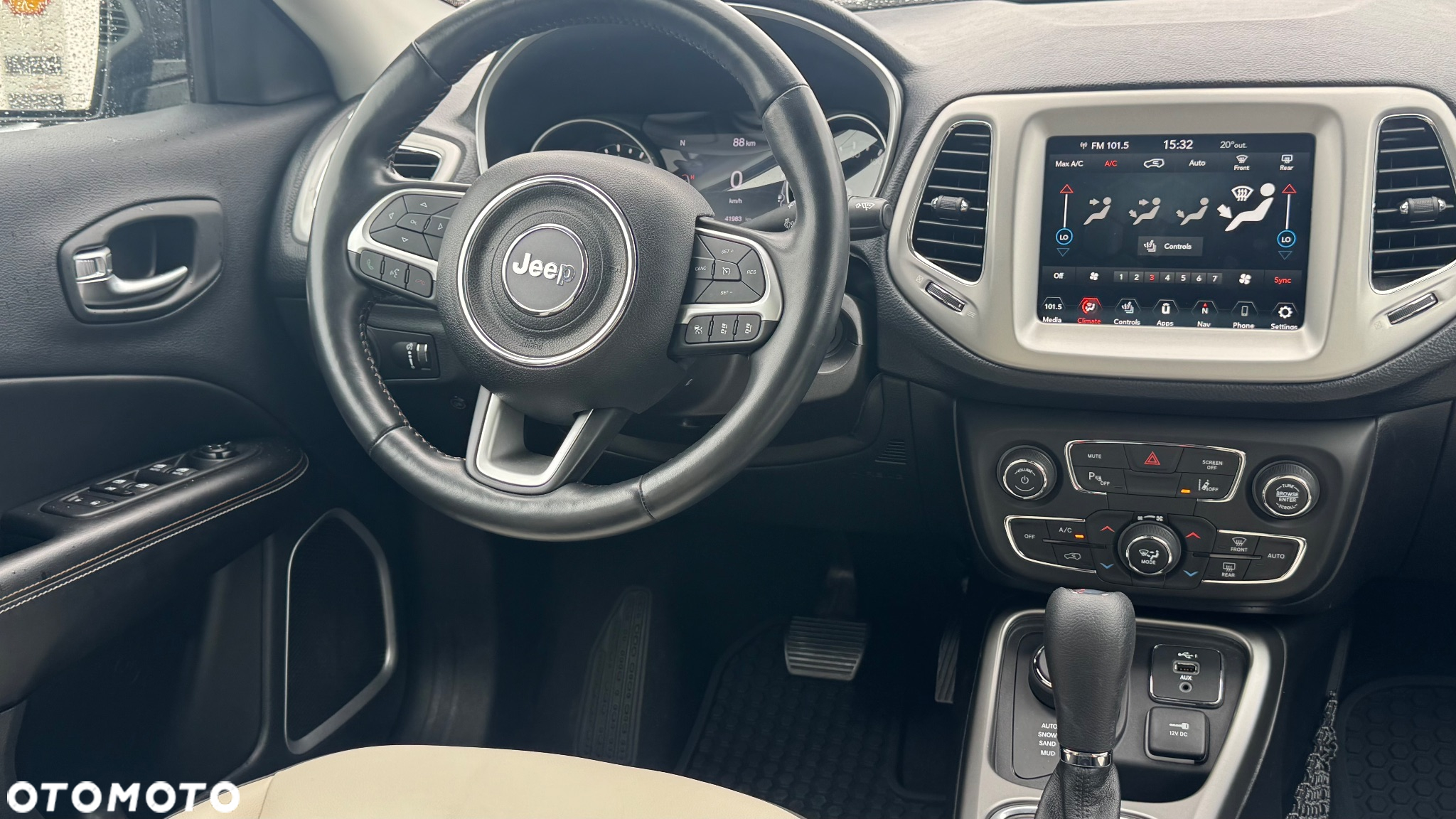 Jeep Compass - 14