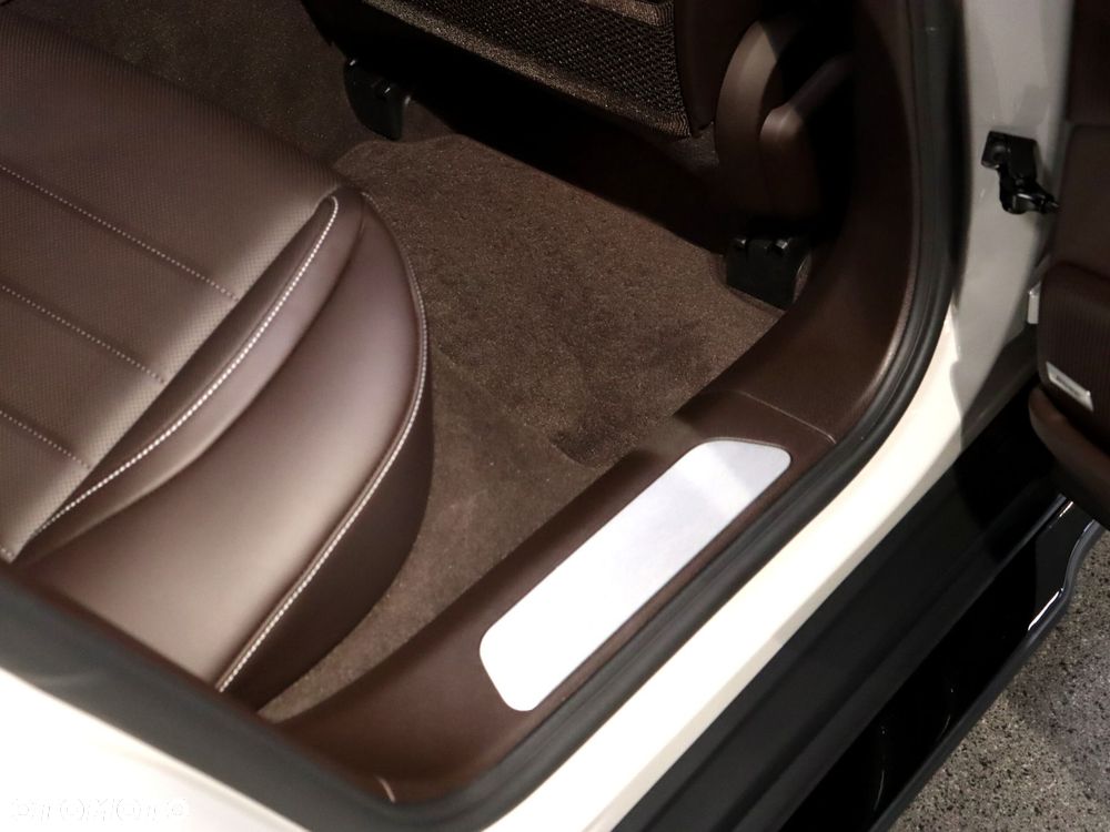 Porsche Panamera 4S E-Hybrid PHEV - 32