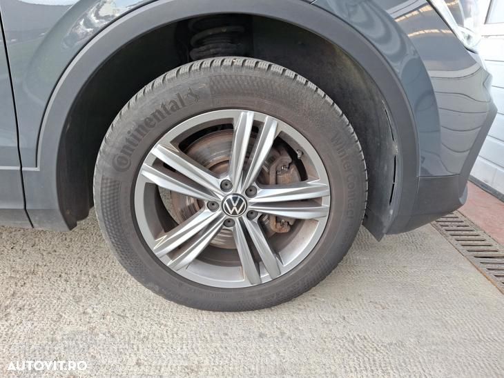 Volkswagen Tiguan - 16