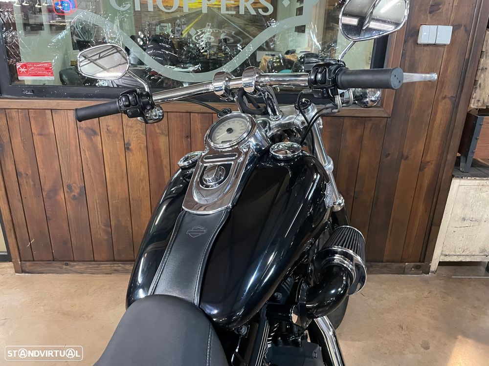 Harley-Davidson FXDF Dyna Fat Bob - 8