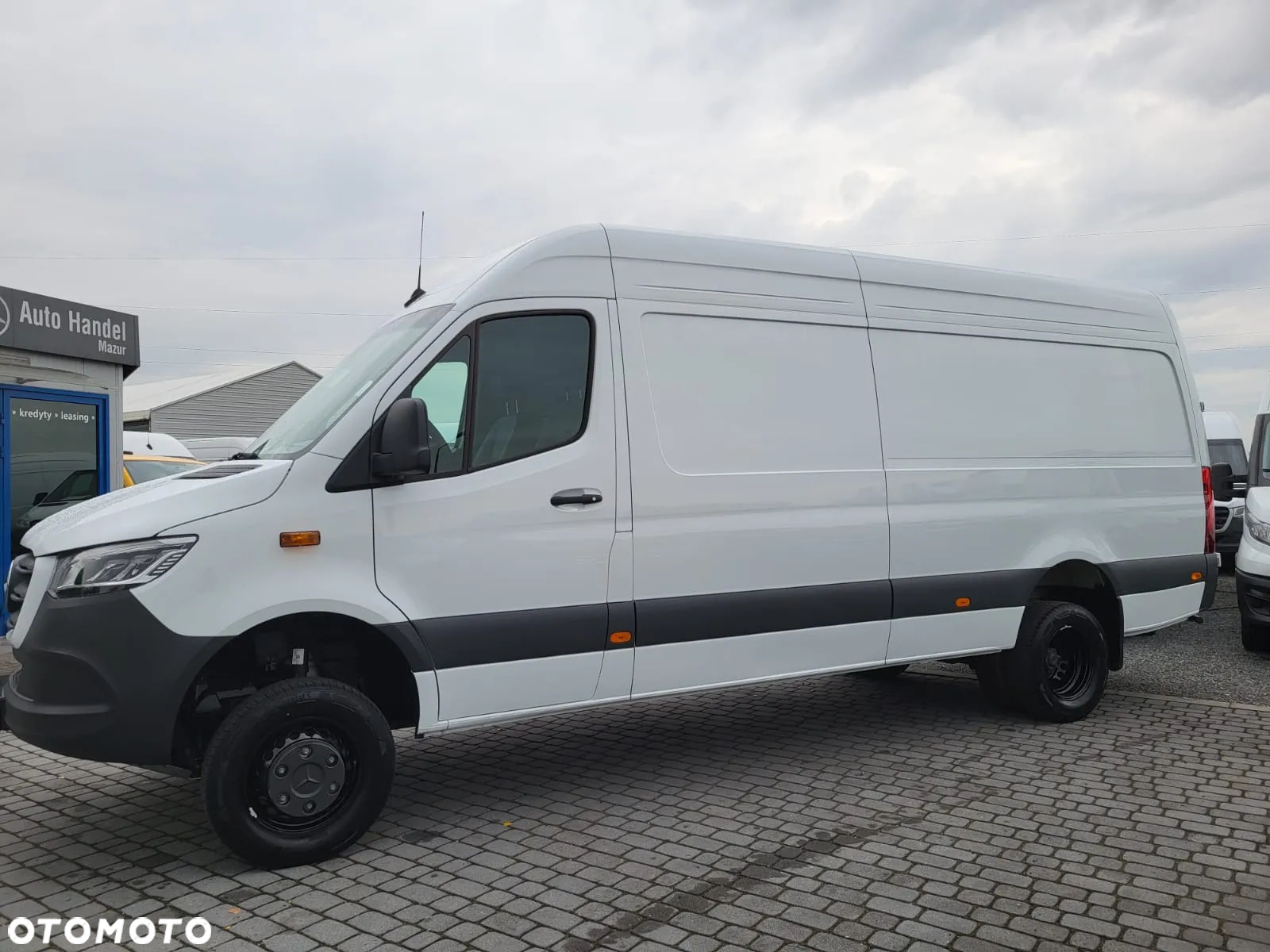 Mercedes-Benz SPRINTER 519 CDI- 4x4 -MAXI-AUTOMAT 9G-NOWY - 12