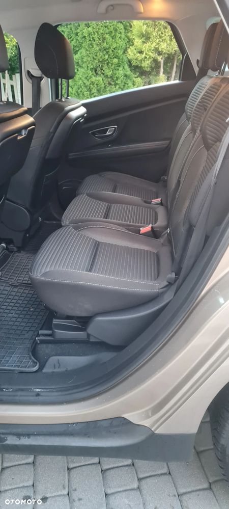 Renault Scenic - 10