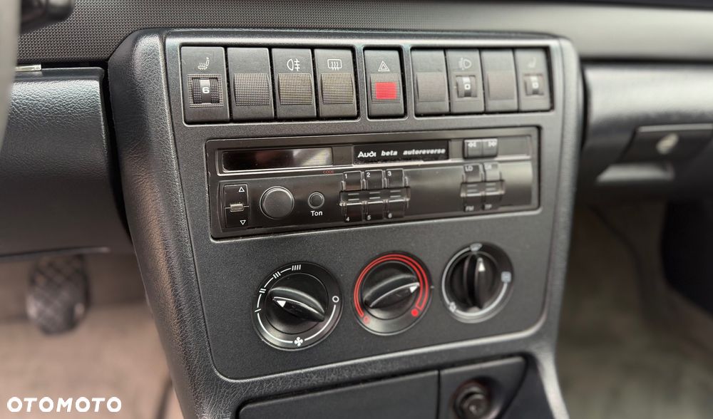 Audi A4 Limousine - 21