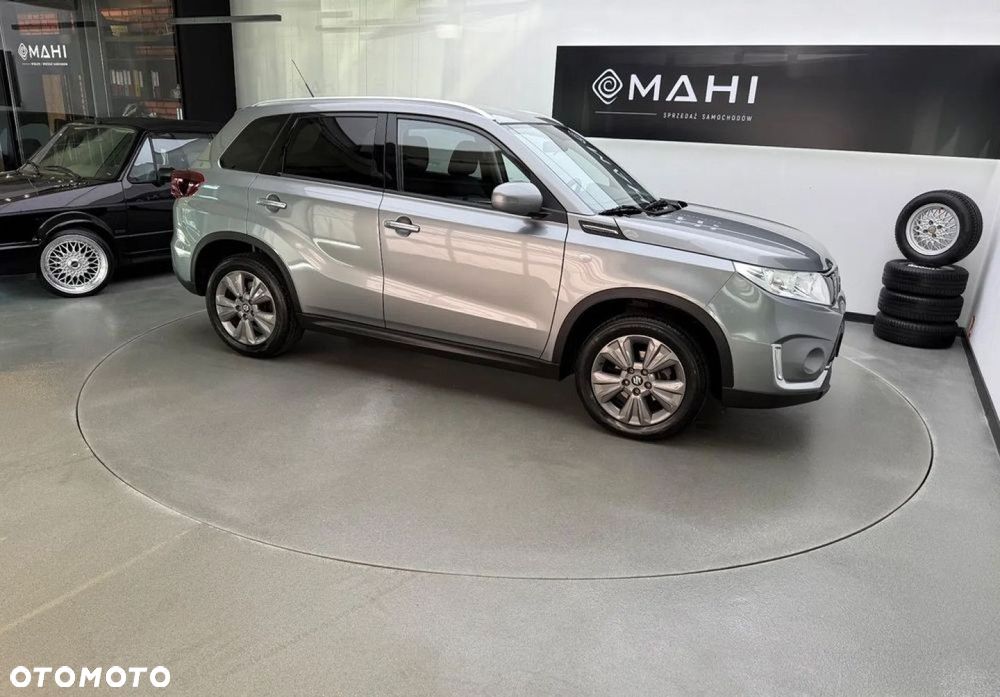 Suzuki Vitara 1.0 Boosterjet Premium 2WD - 14