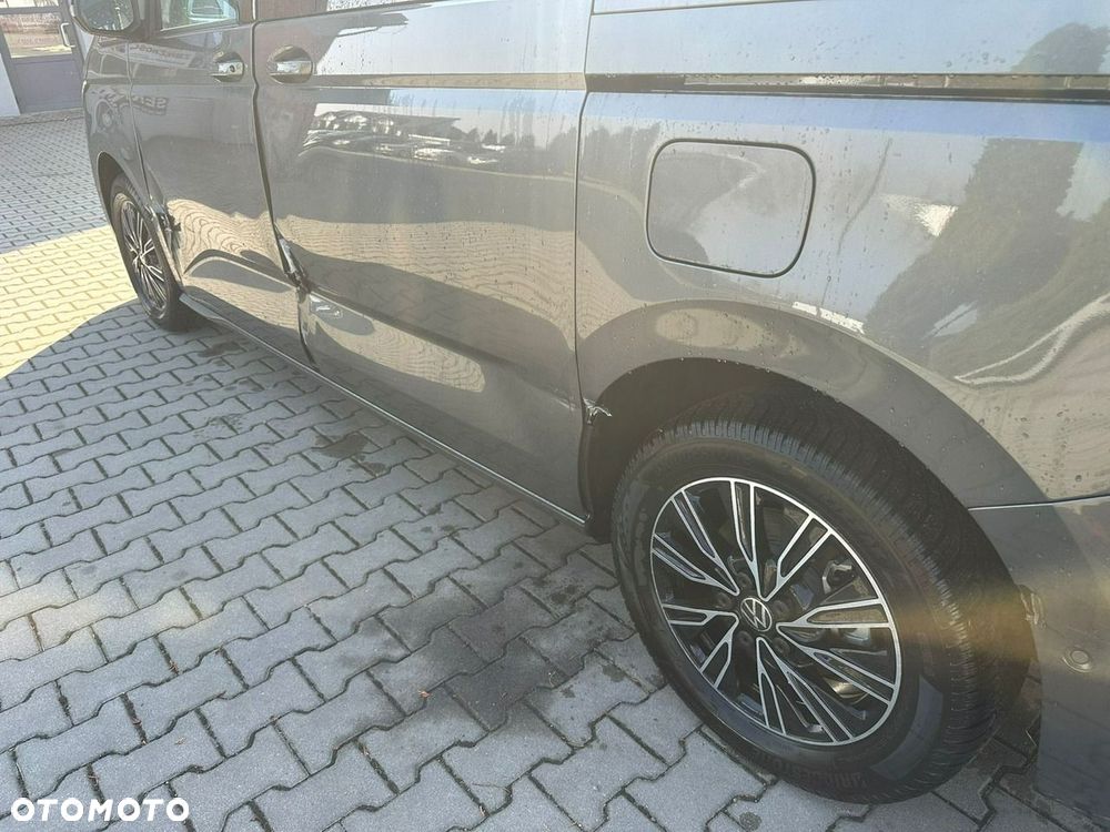 Volkswagen Multivan - 13