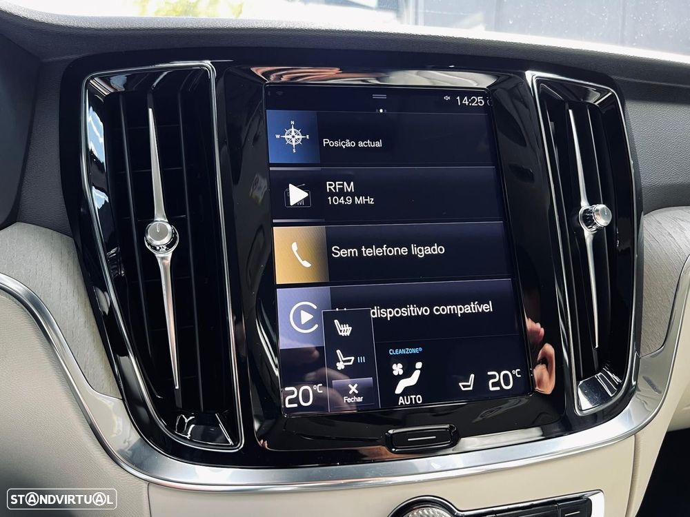 Volvo V60 2.0 D3 Inscription Geartronic - 28