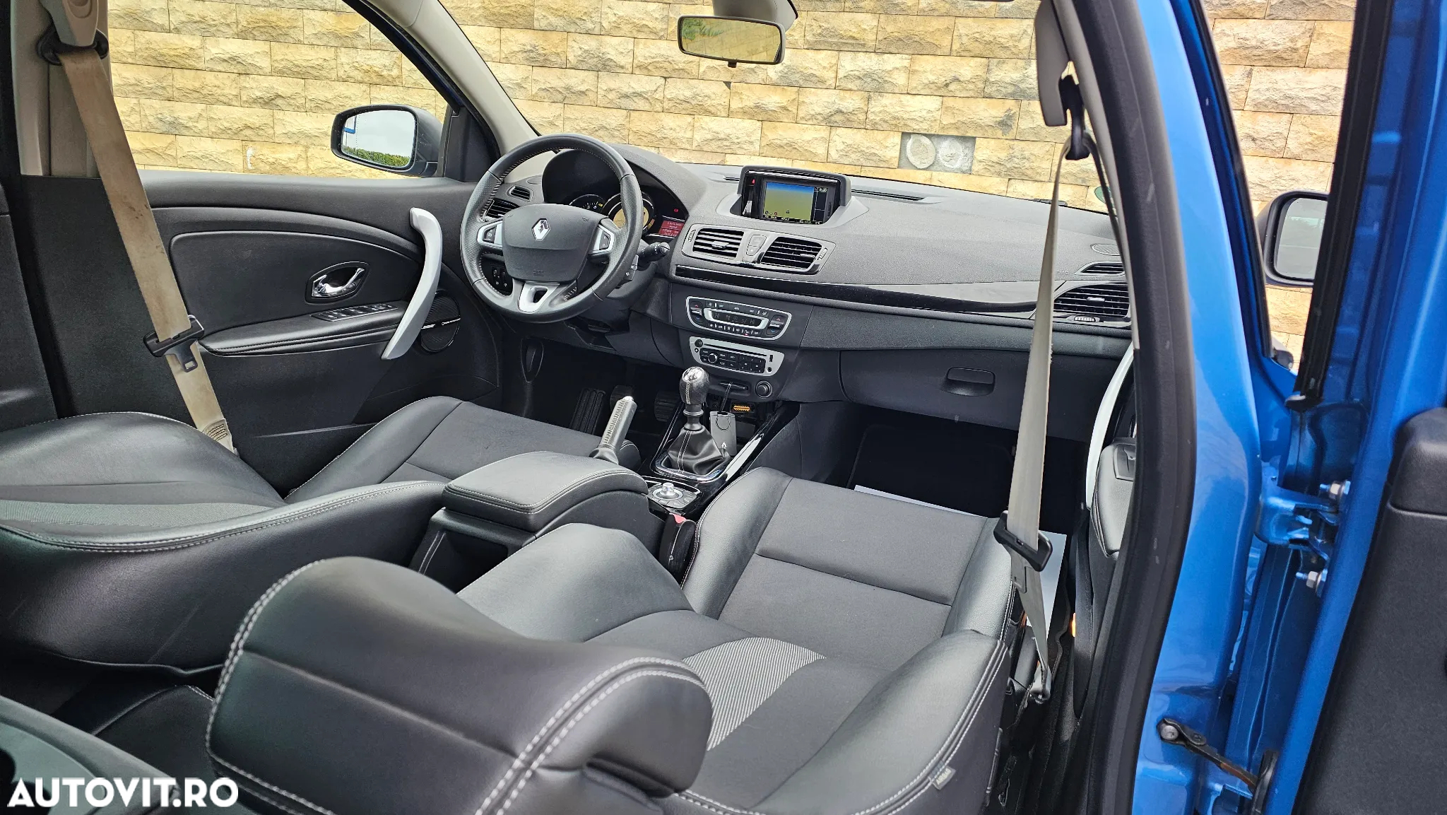 Renault Megane Grandtour ENERGY TCe 115 Start & Stopp Bose Edition - 10