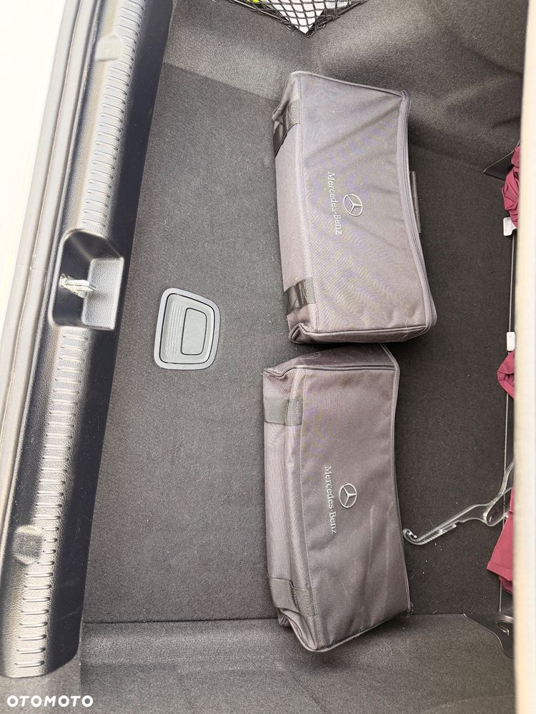 Mercedes-Benz EQE 350+ 90.5kWh AMG Line - 30