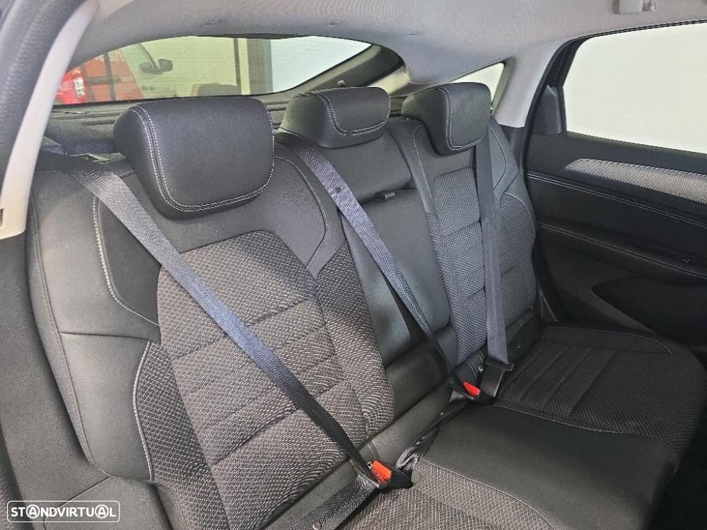 Renault Arkana 1.6 E-Tech Intens - 9