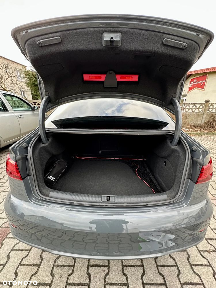 Audi A3 35 TFSI S tronic - 4
