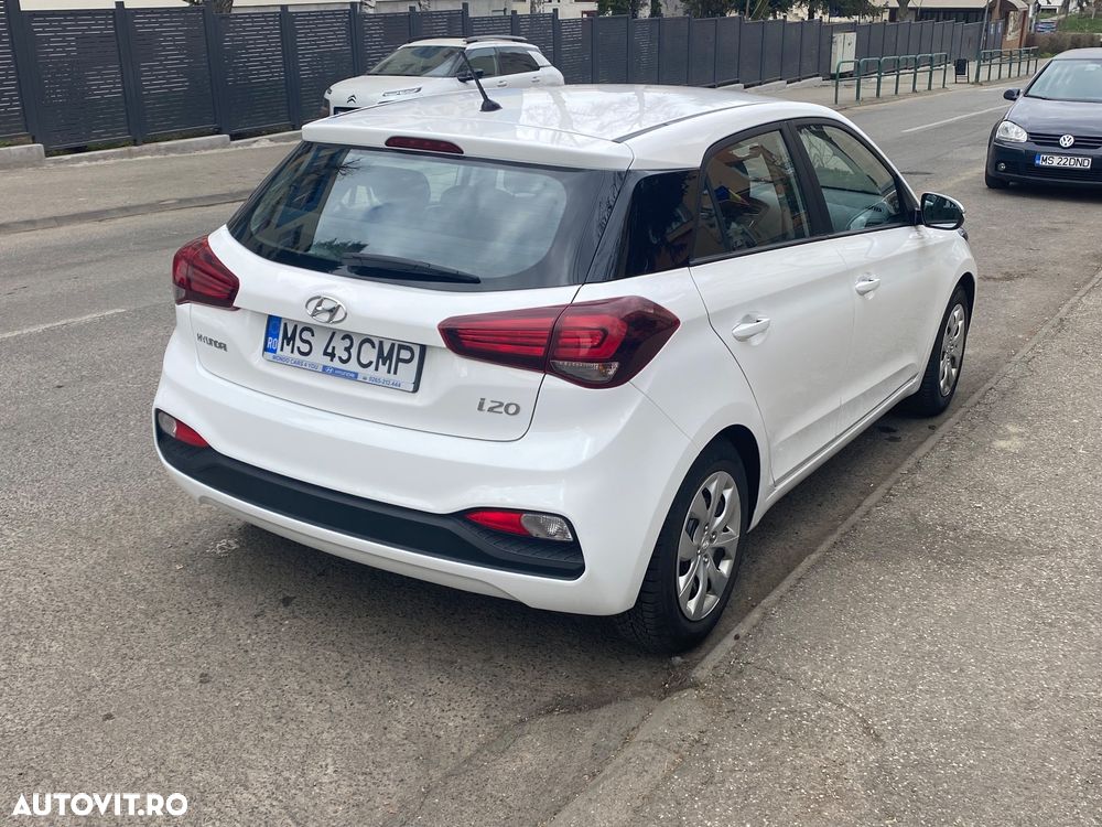 Hyundai i20 1.25 84CP M/T Comfort - 4