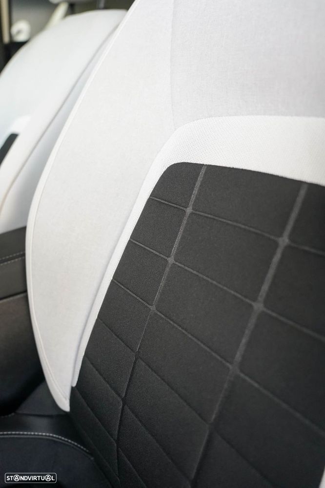 Citroën e-C3 44 kWh Autonomia Conforto Max - 37