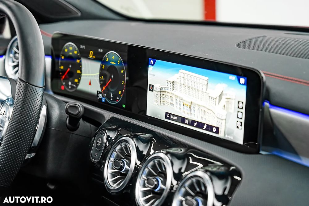 Mercedes-Benz CLA 180 7G-DCT AMG Line Advanced Plus - 33