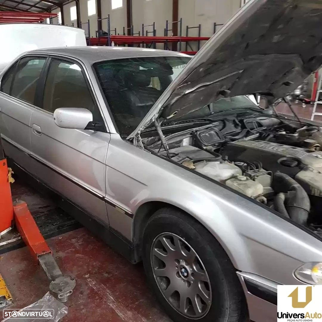 AMORTECEDORES CAPÔ BMW 7 2000 - - 2