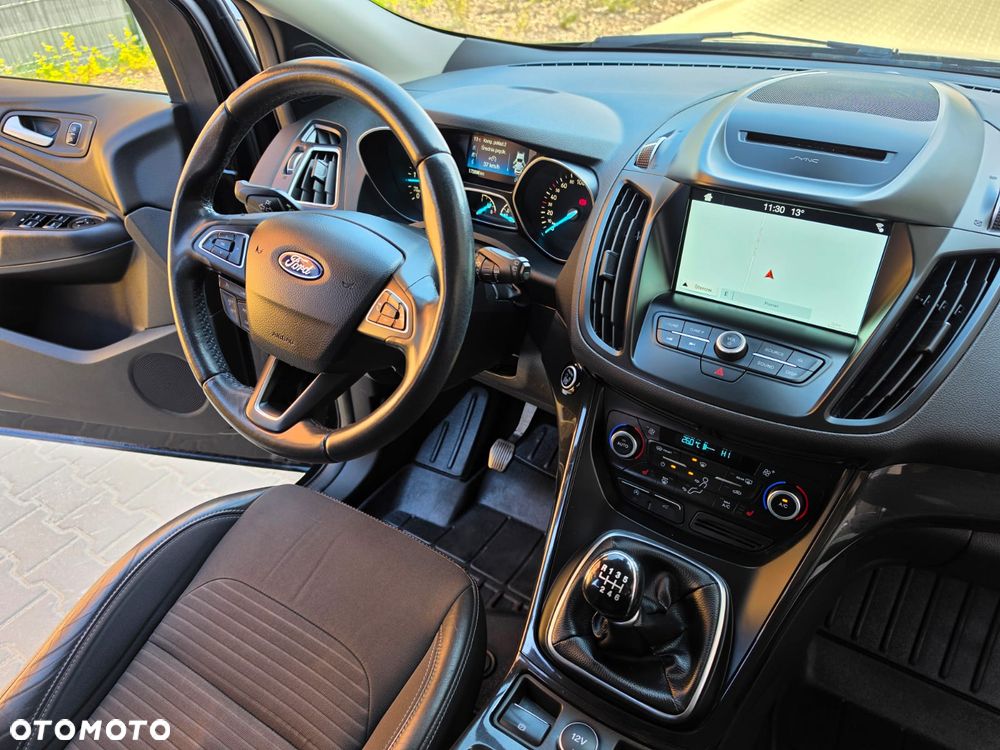 Ford Kuga 2.0 TDCi 4WD Titanium - 14