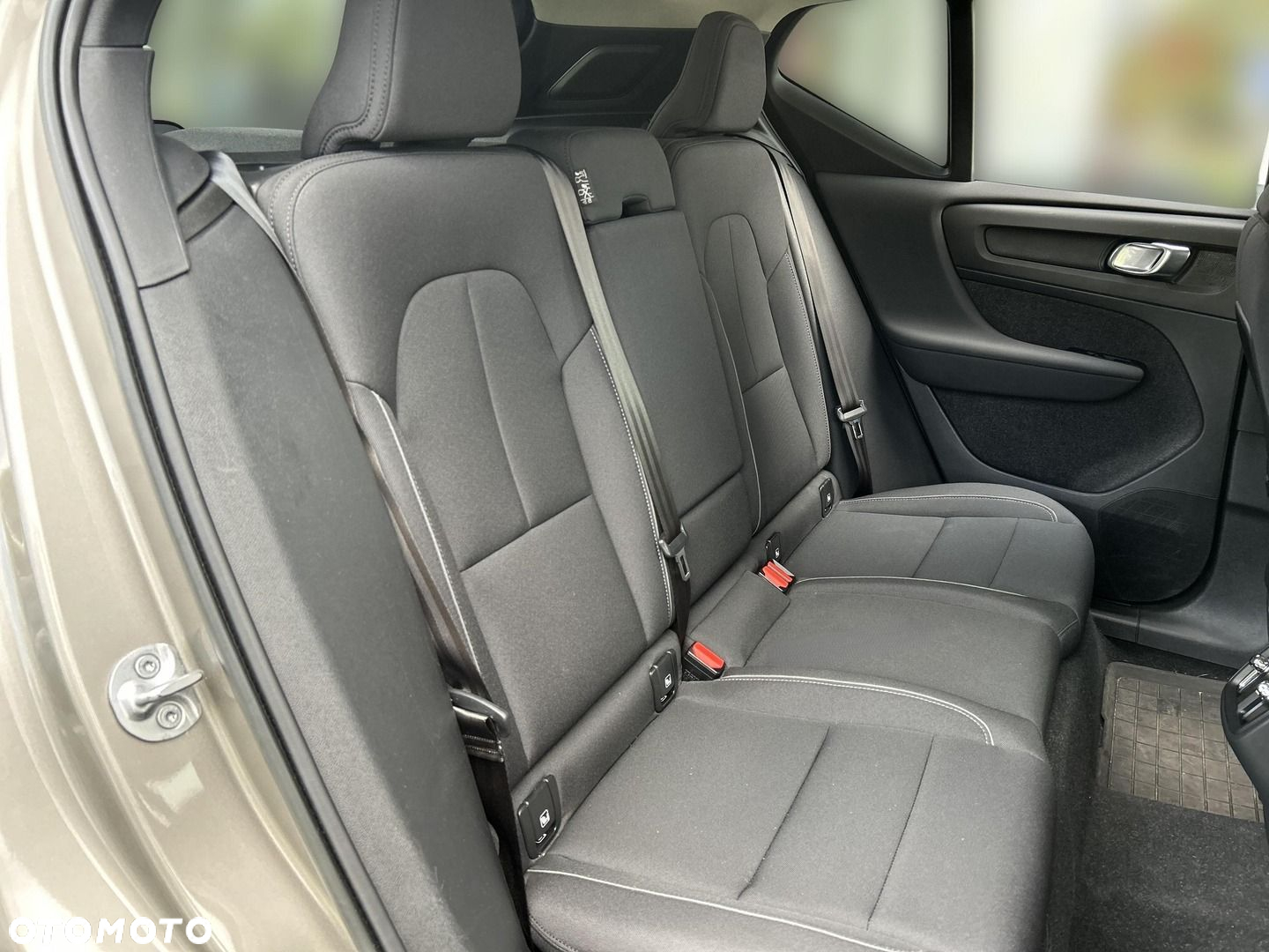 Volvo XC 40 - 20