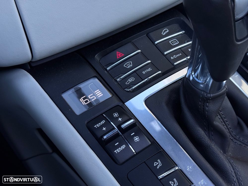 Porsche Macan 2.0T - 17