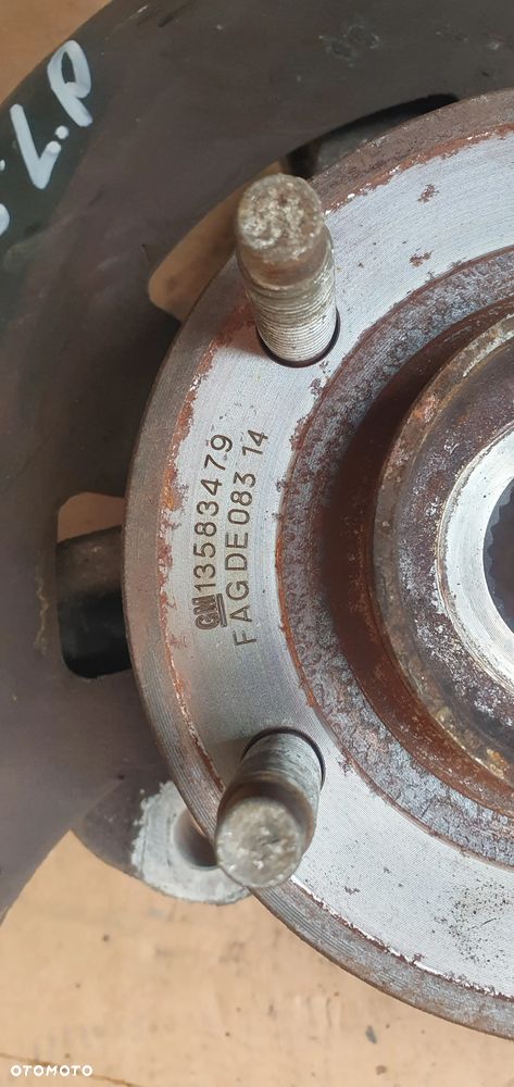 Zwrotnica lewy przód przednia lewa Opel Zafira C 1.4 Turbo 13583479 - 7