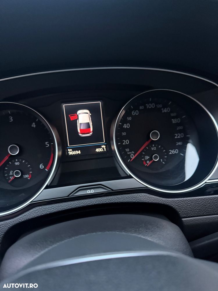 Volkswagen Passat 2.0 TDI DSG Highline - 7